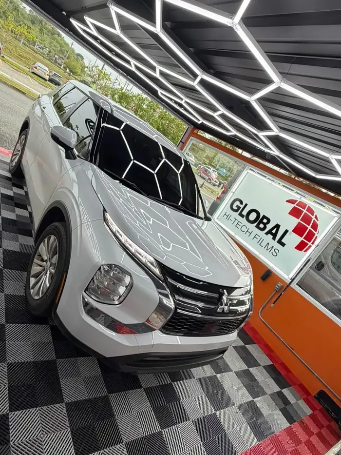 Tintes ceramica en Mitsubishi Outlander blanco en Puerto Rico